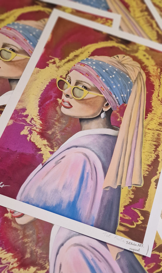 PRINT - Girl with glasses